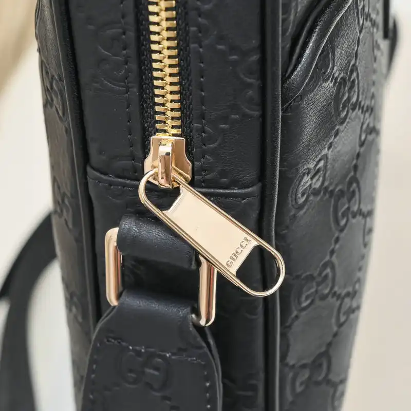 Cheap Gucci s Bags 2110YZ0021