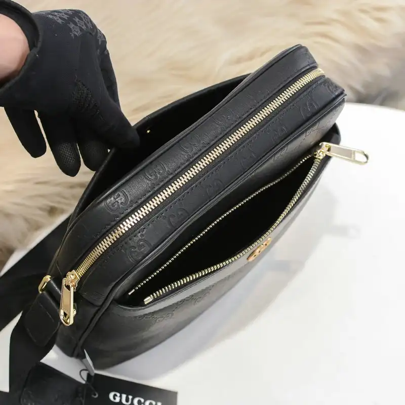 Gucci s Bags 2110YZ0022