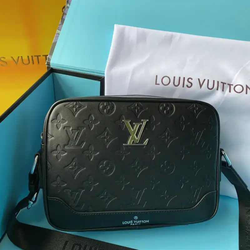 LV s Bags 2110YZ0032