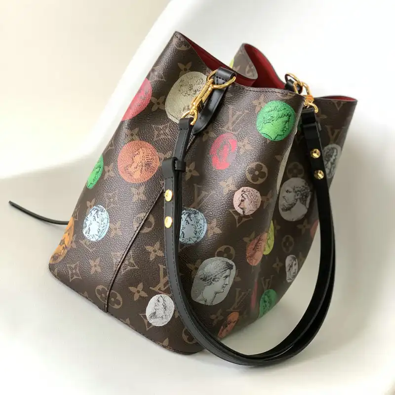 LV Bags 2111DJ0005