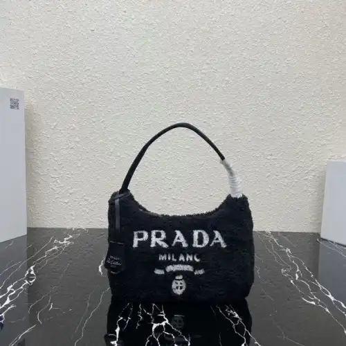 Fashionrepsfam ru Prada Bags 2111DJ0012