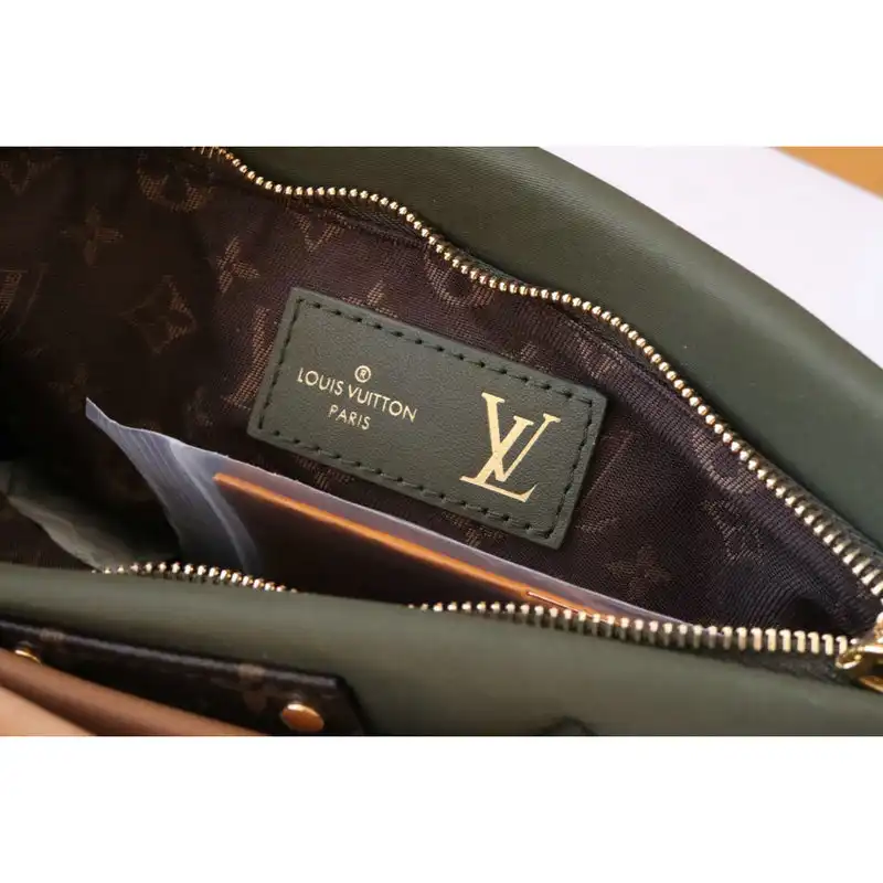 LV Bags 2111DJ0018