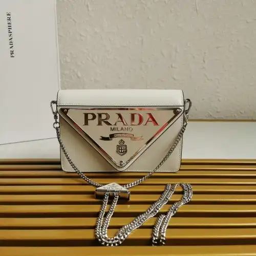 Prada Bags 2111FY0027