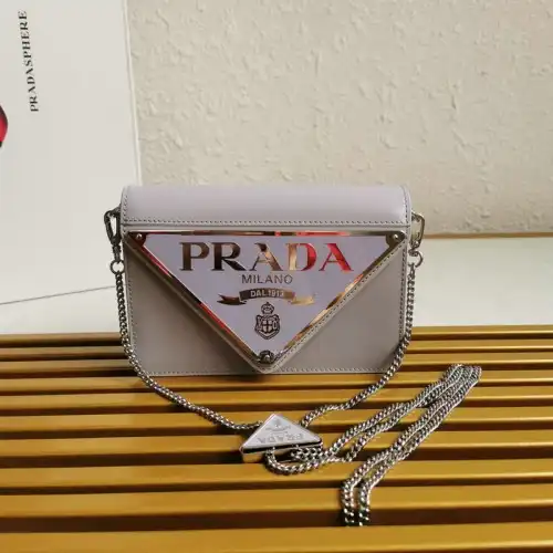 Prada Bags 2111FY0029