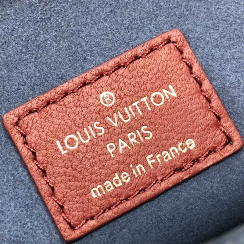 LV Bags 2111FY0054