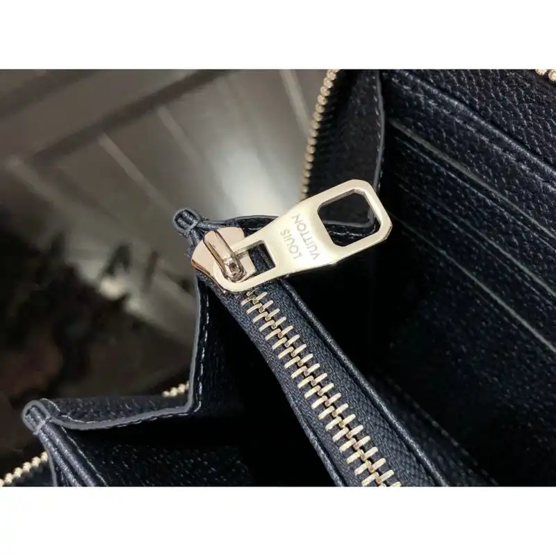 LV Bags 2111FY0056