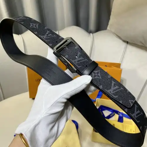 LV Belts 2111XA0011