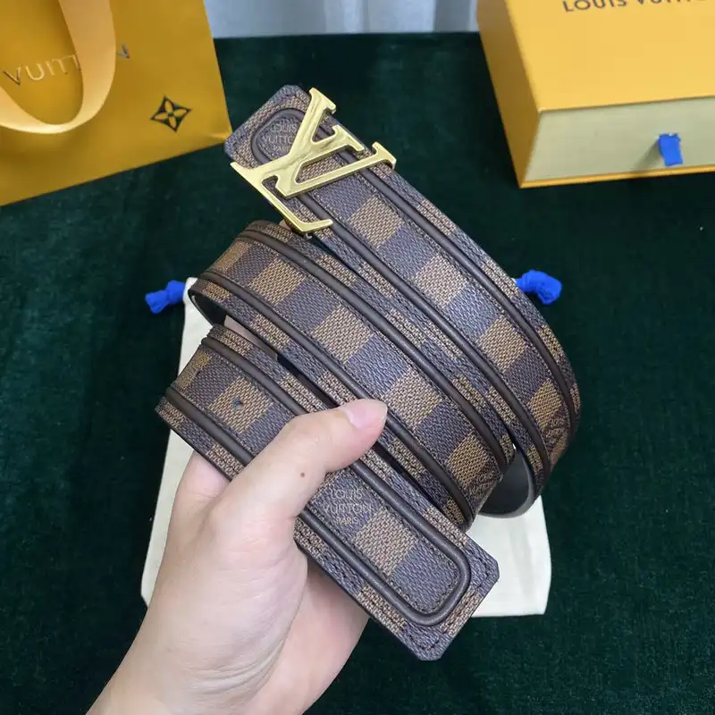 LV Belts 2111XA0012