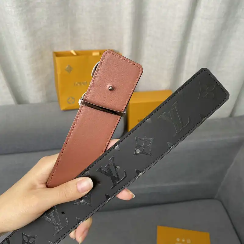 LV Belts 2111XA0028