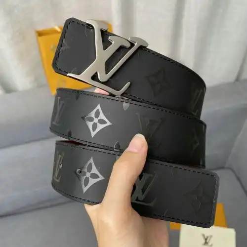 LV Belts 2111XA0028