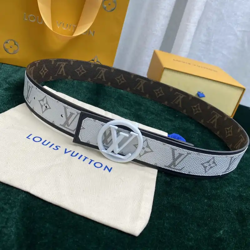 LV Belts 2111XA0030