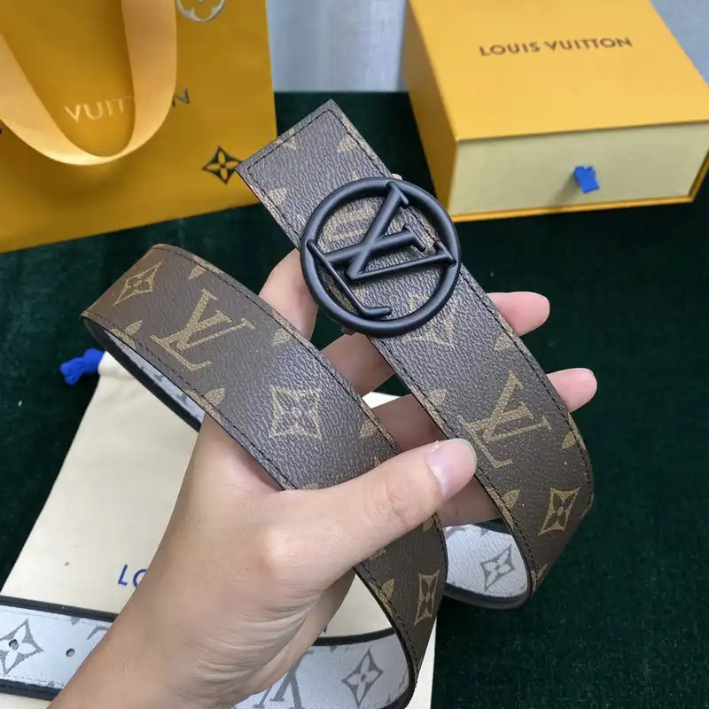 LV Belts 2111XA0033