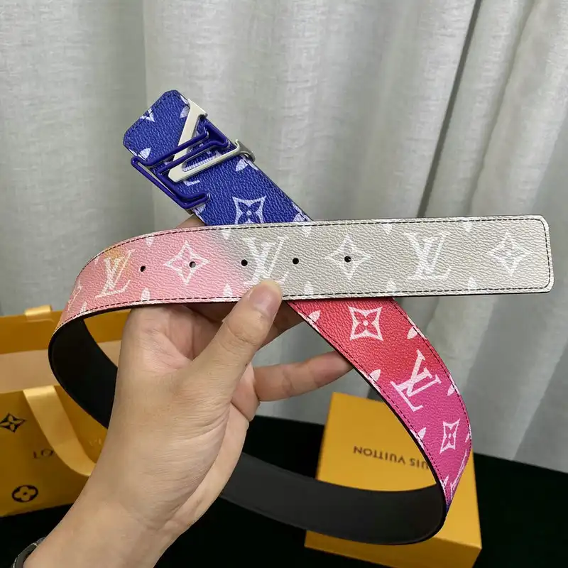 LV Belts 2111XA0038