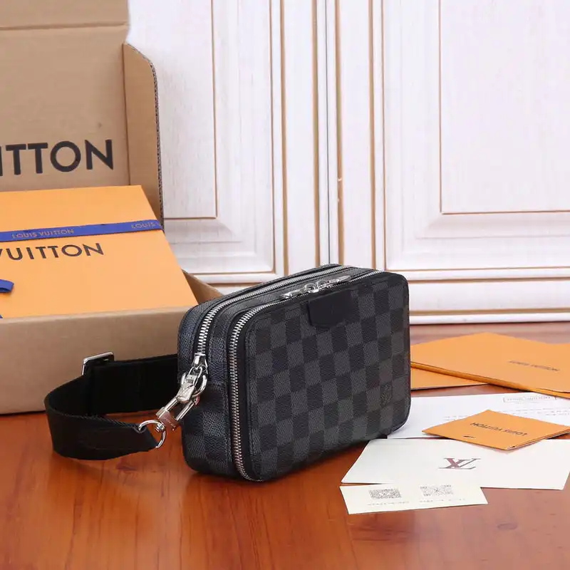 LV Bags 2111YA0004