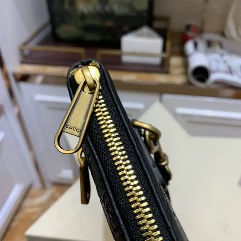 Gucci Bags 2111YZ0004