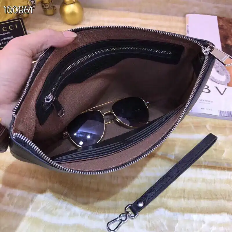 Cheap Gucci Bags 2111YZ0007