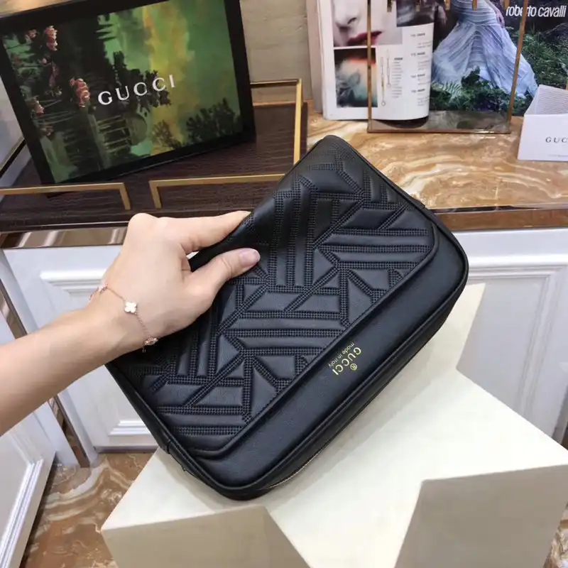 Cheap Gucci Bags 2111YZ0009