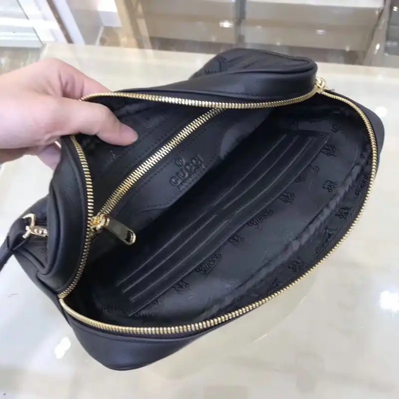 Gucci Bags 2111YZ0009