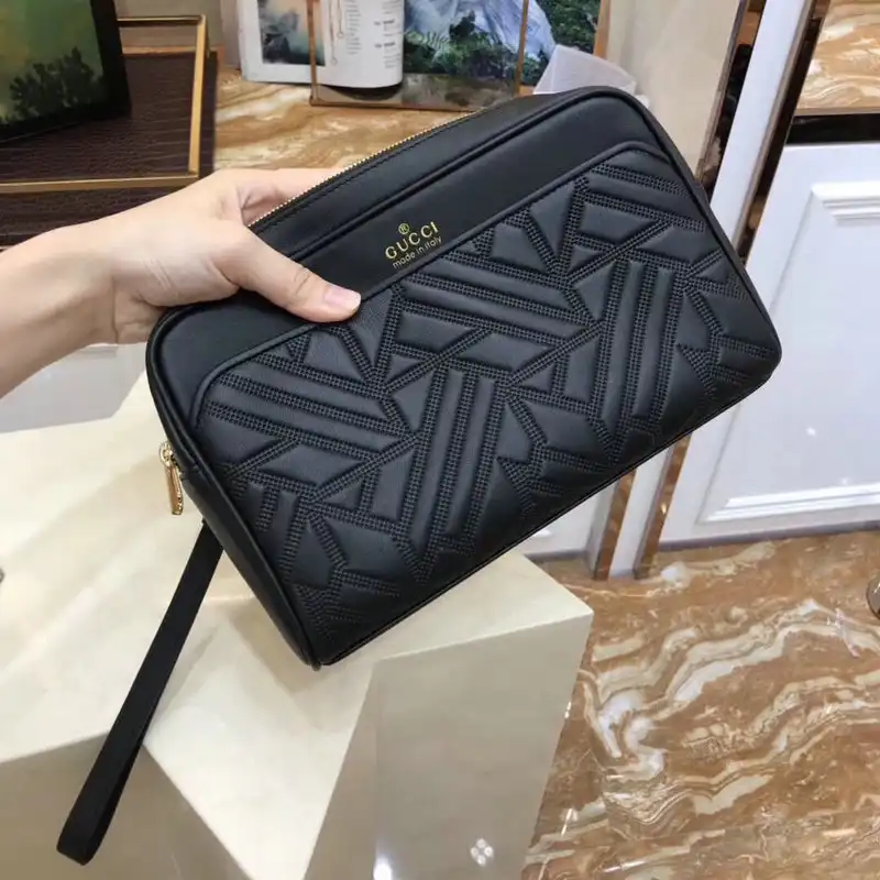 Gucci Bags 2111YZ0009