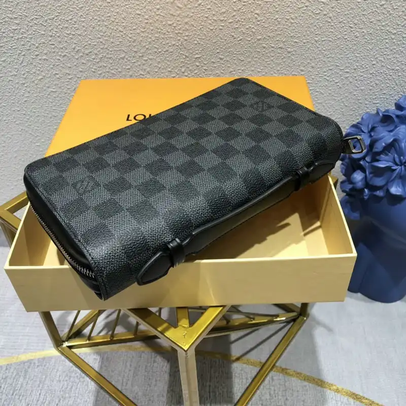 Fashionrepsfam ru LV Bags 2111YZ0034