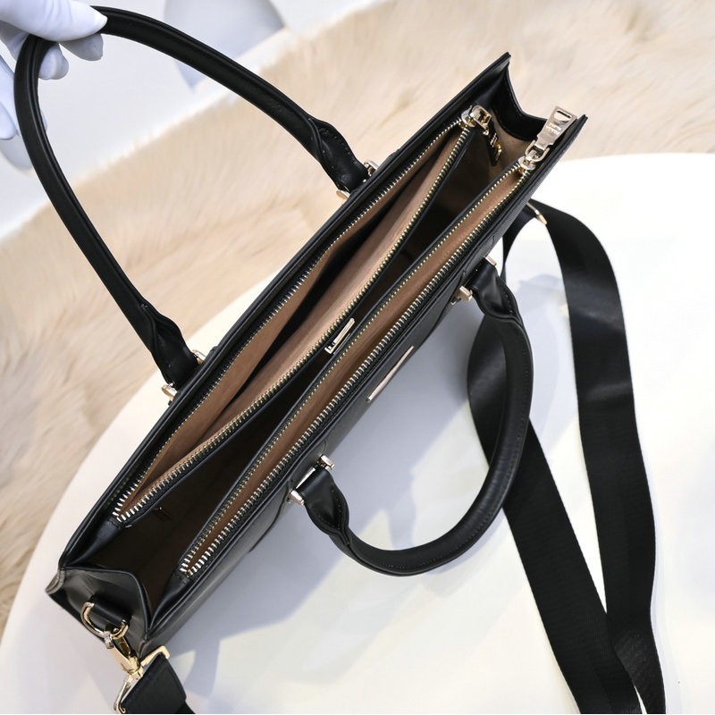 FASH Prada Bags 2111YZ0058