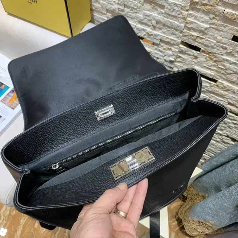 Official Brother Sam Fendi Bags 2111YZ0078