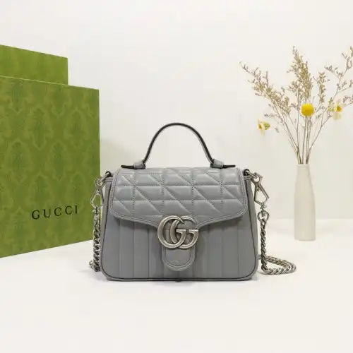 Gucci Bag 2112DJ0003