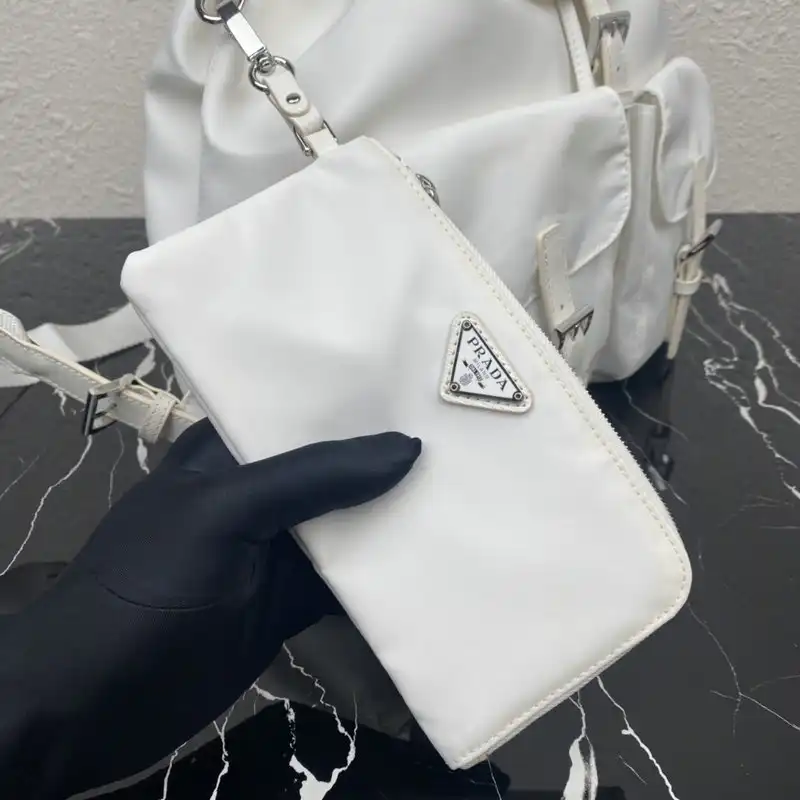 Prada Bag 2112DJ0010