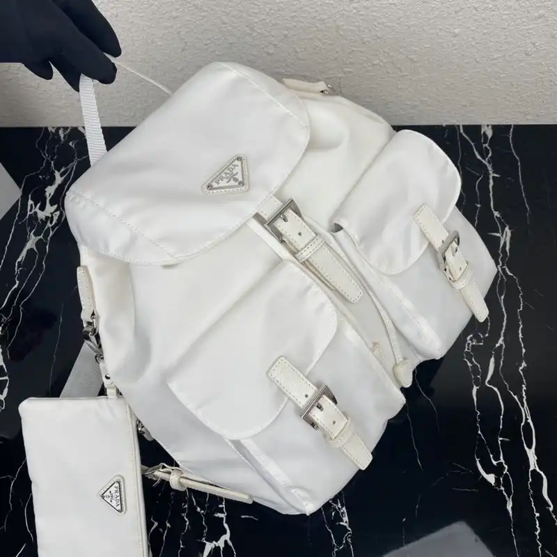 Prada Bag 2112DJ0010