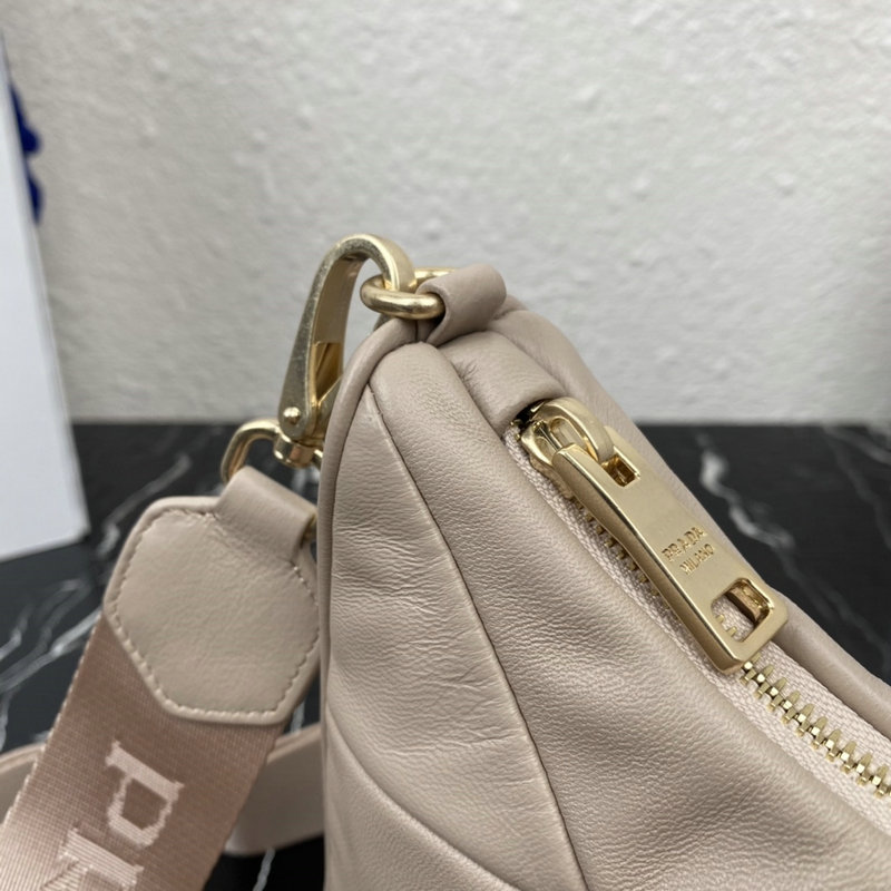 FASH Prada Bag 2112DJ0020