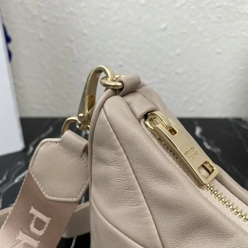 Official FashionRep Prada Bag 2112DJ0020