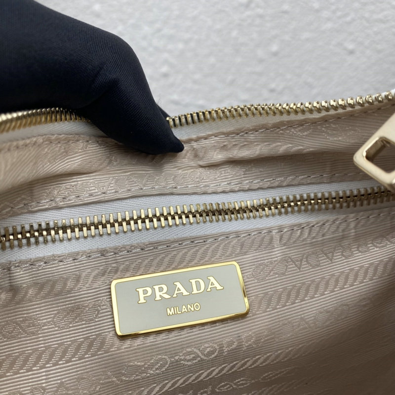 FASH Prada Bag 2112DJ0021