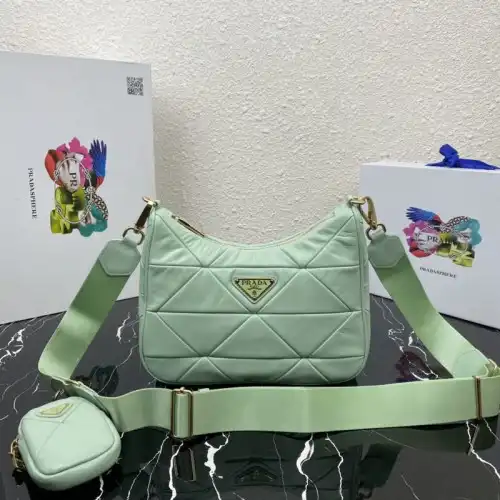 Prada Bag 2112DJ0023