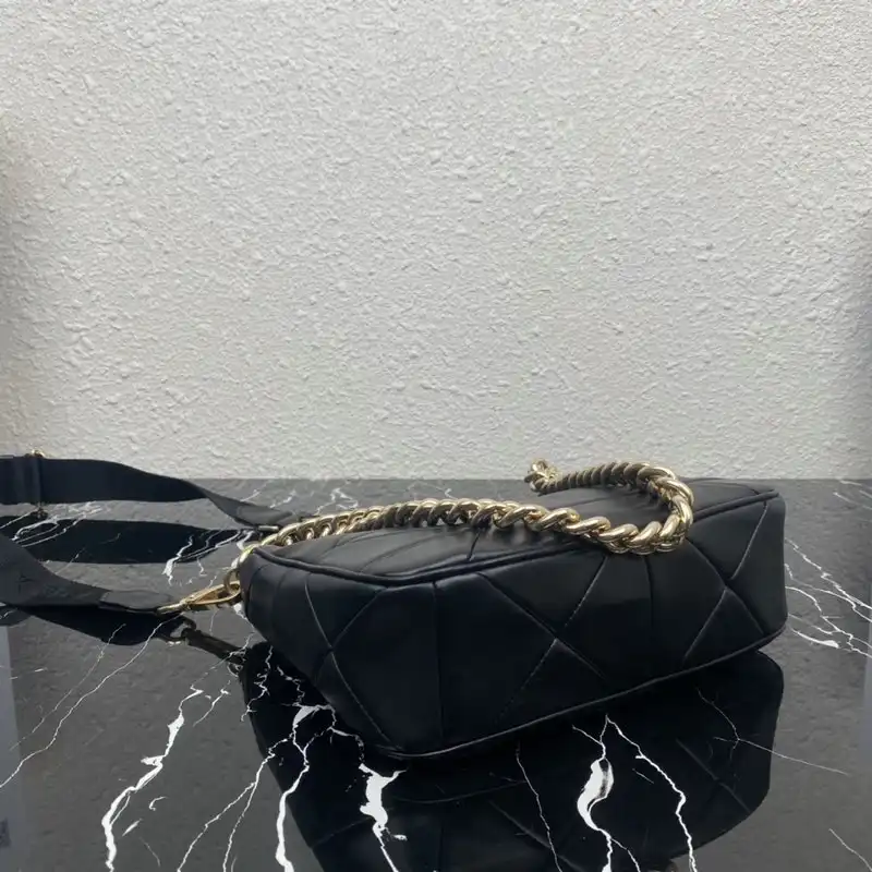 Prada Bag 2112DJ0024