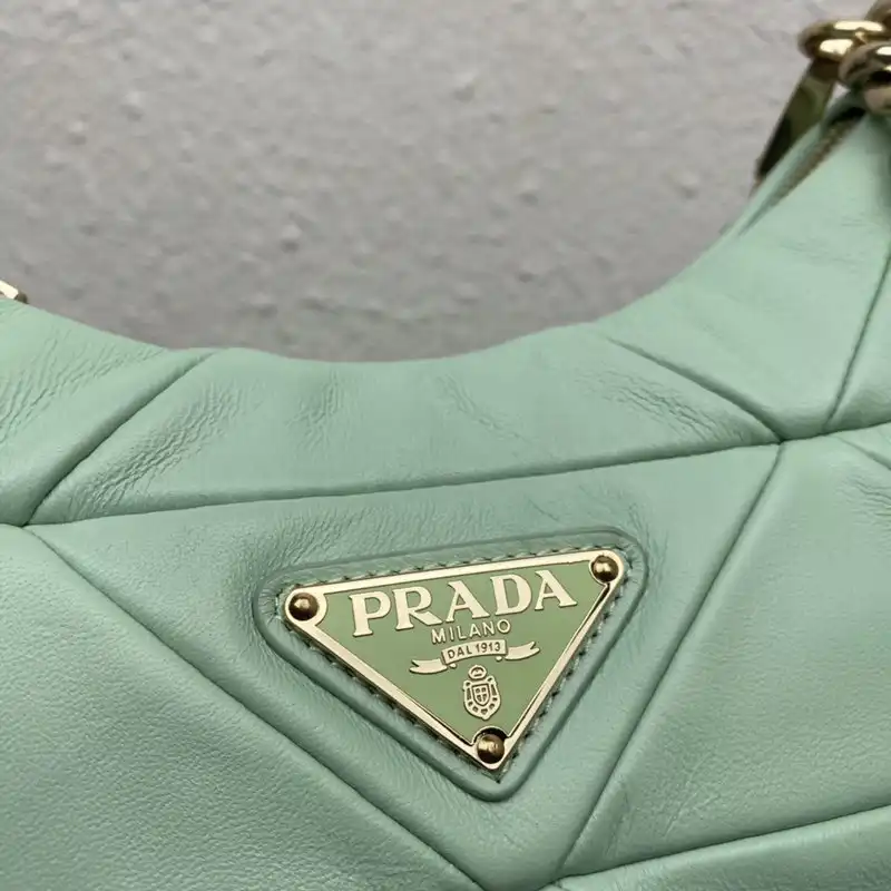 Prada Bag 2112DJ0025