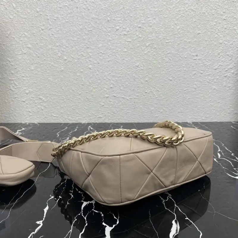 Fashionrepsfam ru Prada Bag 2112DJ0026