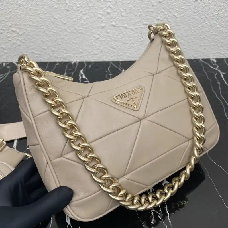 Fashionrepsfam ru Prada Bag 2112DJ0026