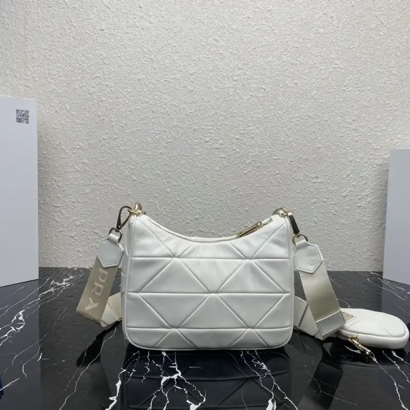 Prada Bag 2112DJ0027