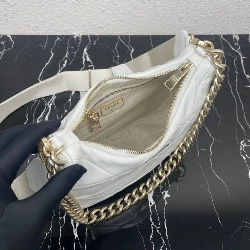 Prada Bag 2112DJ0027