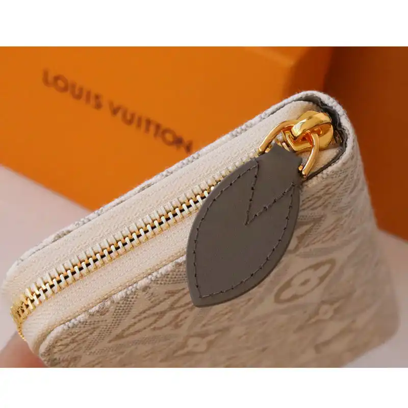 LV Bag 2112DJ0039