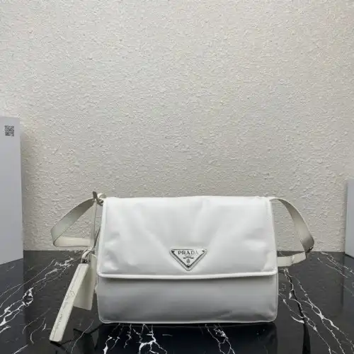 Prada Bags 2112DJ0083