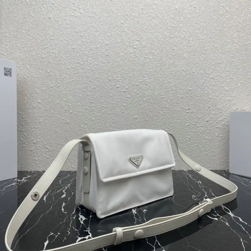 Prada Bags 2112DJ0096