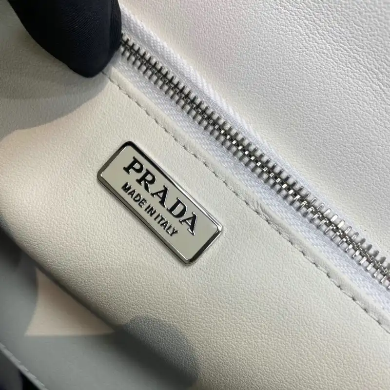 Official FashionRep Prada Bags 2112DJ0099