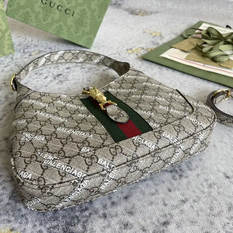 Gucci Bags 2112DJ0104