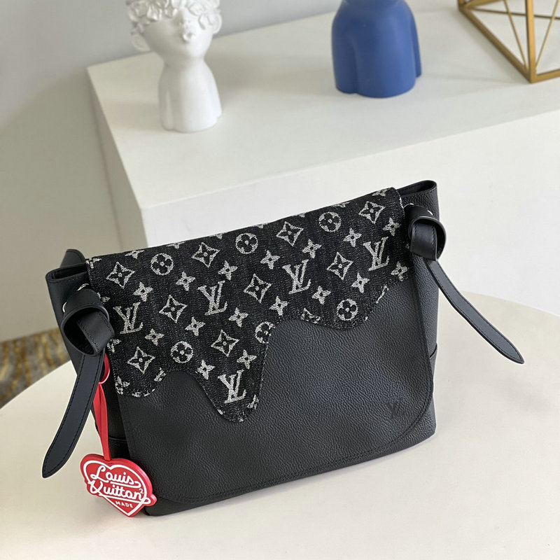 FASH LOUIS VUITTON Bag 2112FY0002