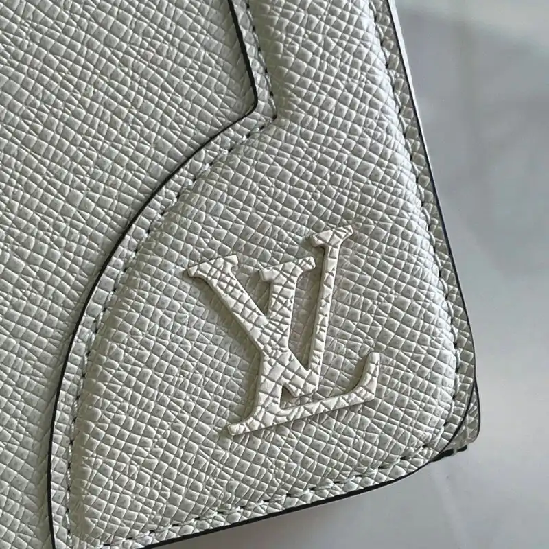 Fashionrepsfam ru LV Bag 2112FY0011