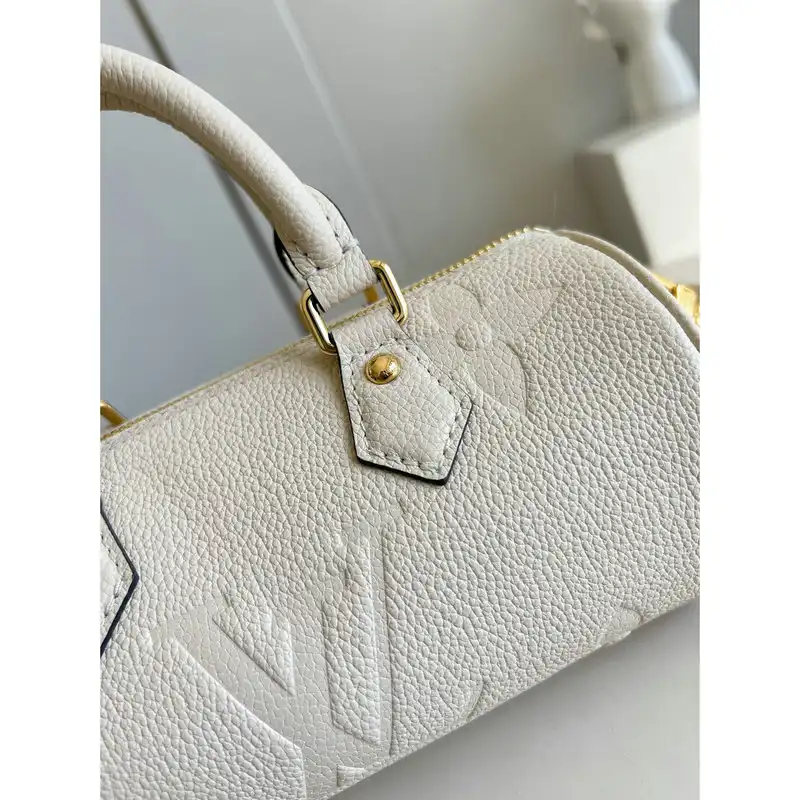 LV Bag 2112FY0017