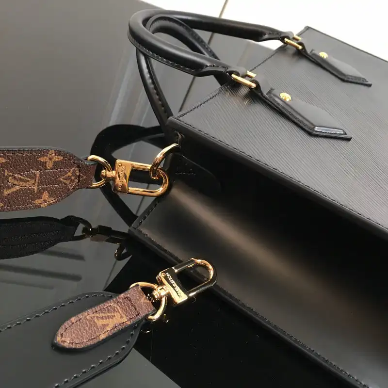 LV Bag 2112FY0030