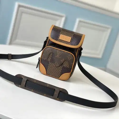 Fashionrep LV Bag 2112FY0037