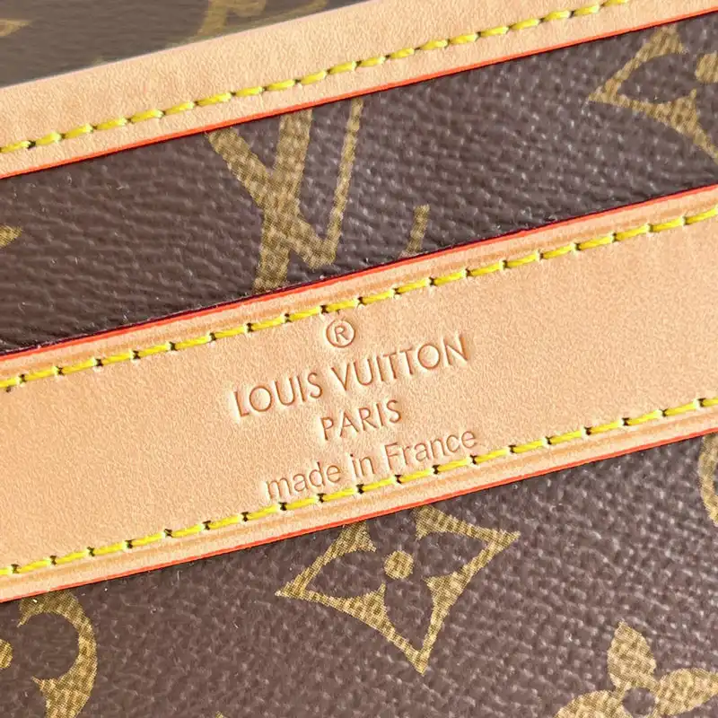 LV Bag 2112FY0047